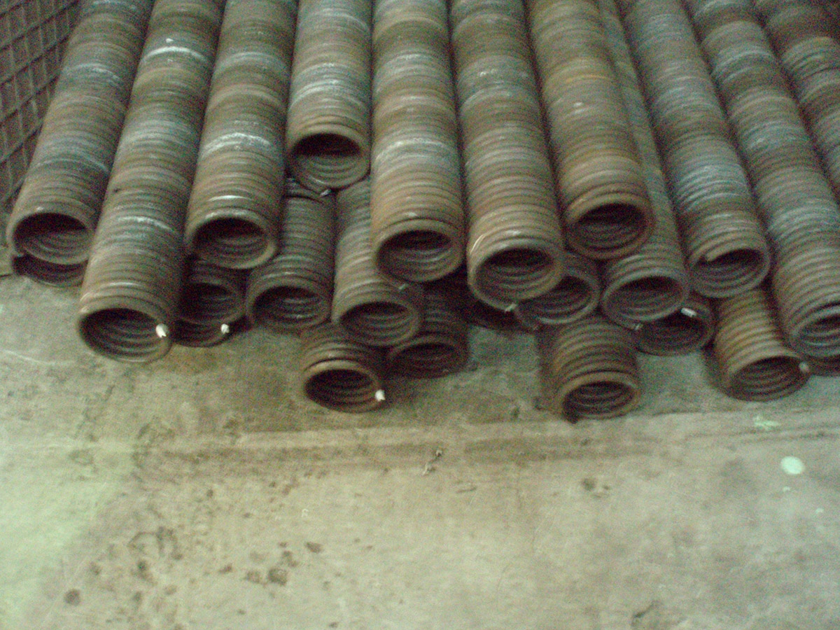 springs for delay boilers gases